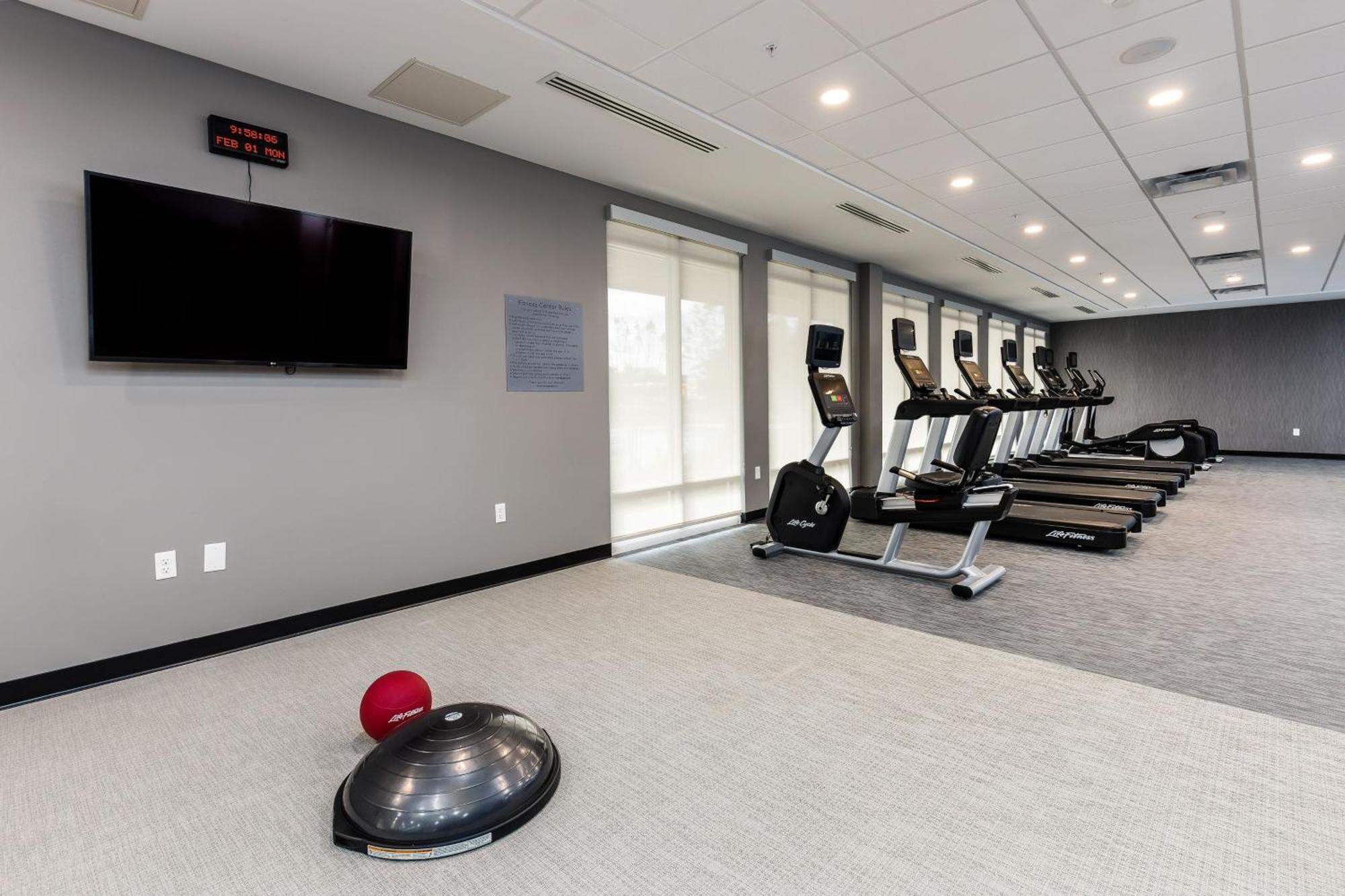Hotel Courtyard By Marriott Pensacola I-10 West 3*