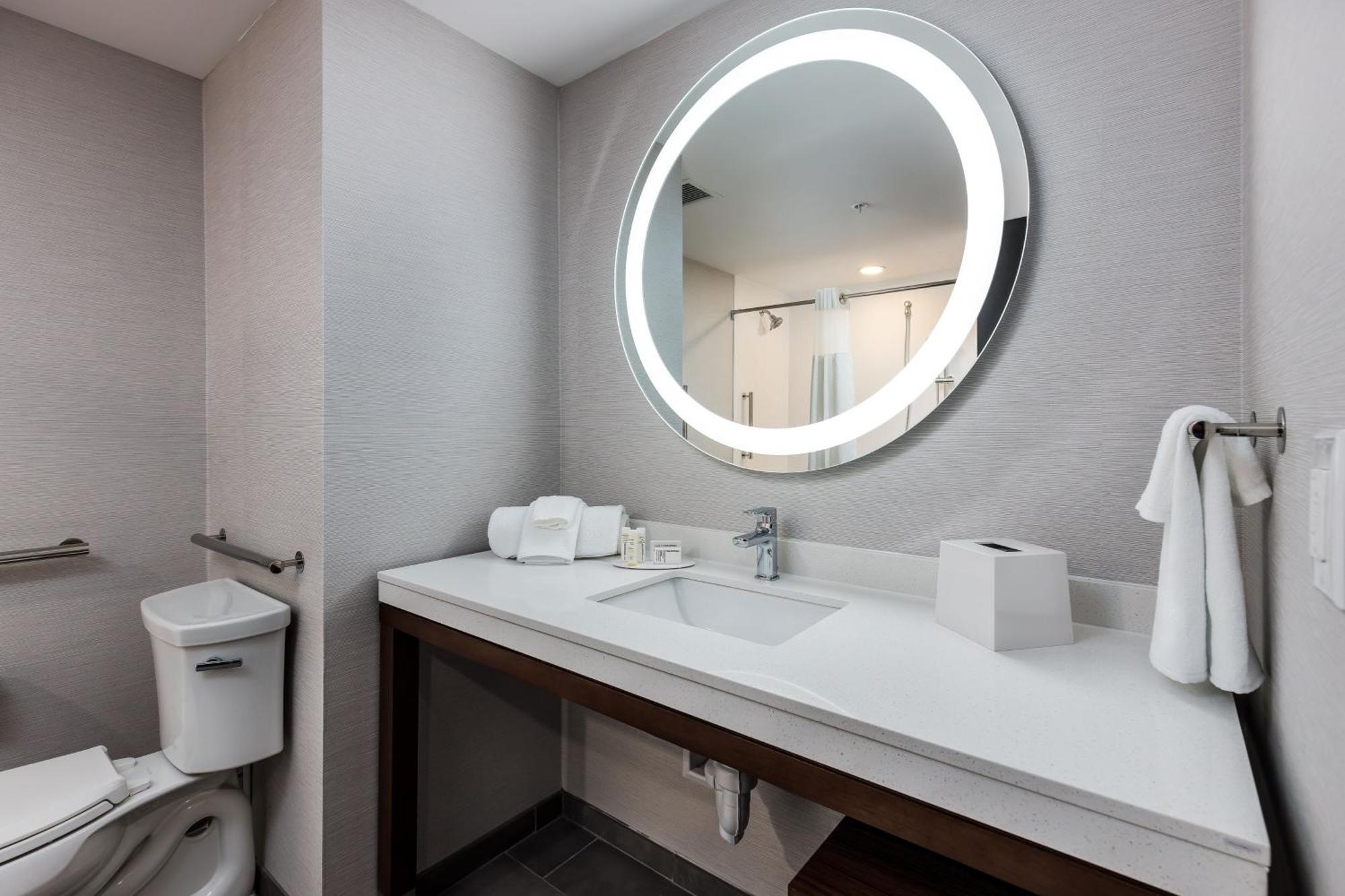 Courtyard By Marriott I-10 West