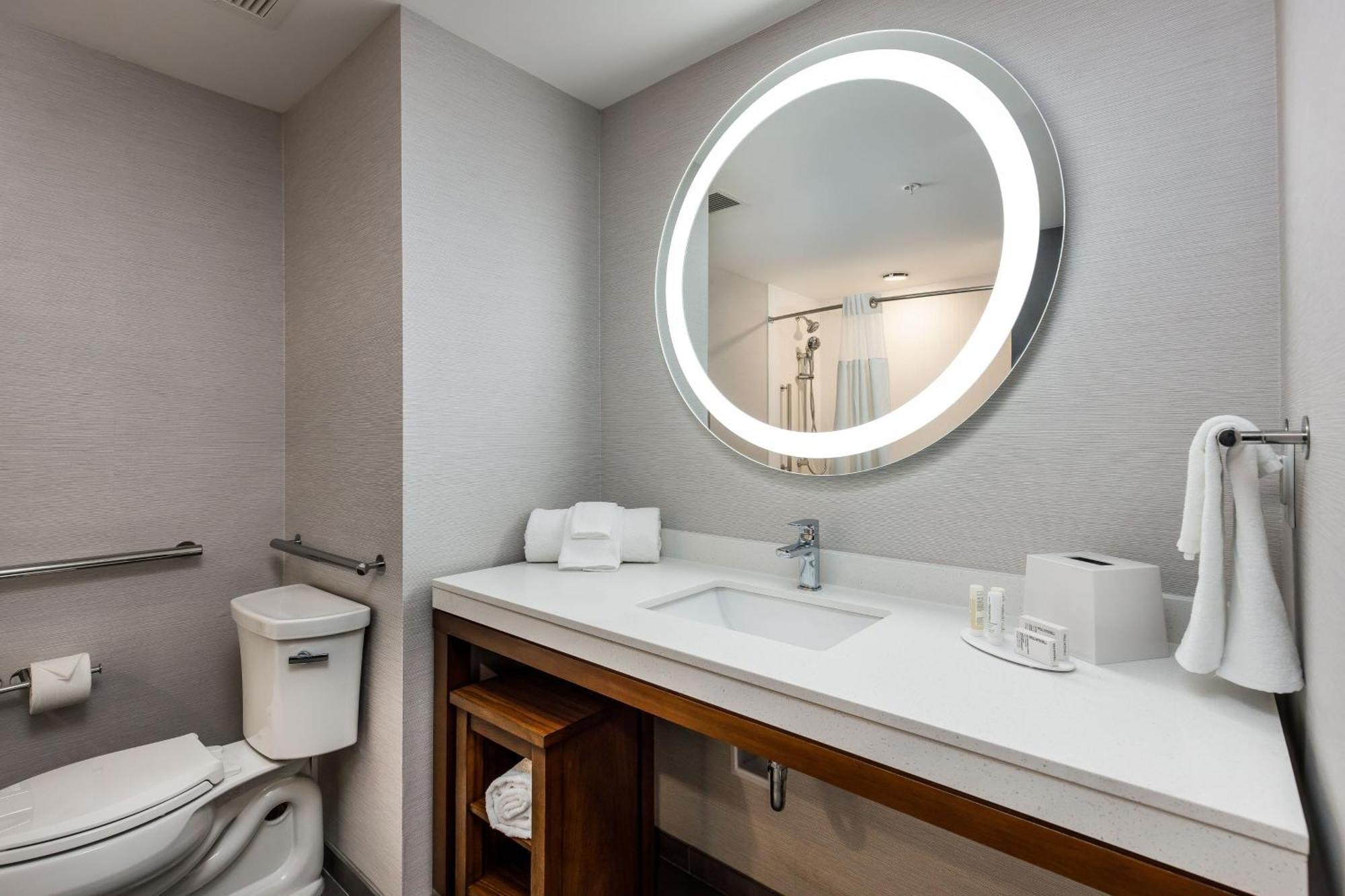 Hotel Courtyard By Marriott Pensacola I-10 West 3*