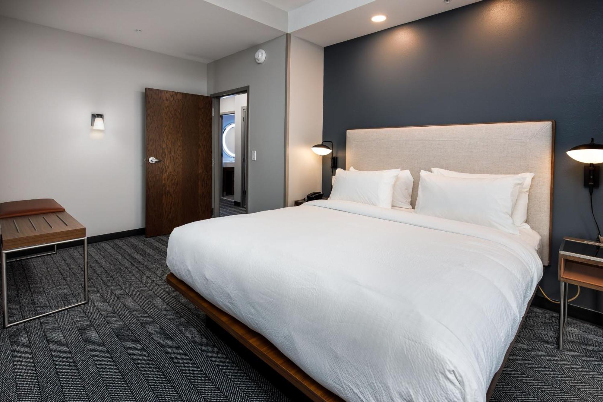 Courtyard By Marriott I-10 West